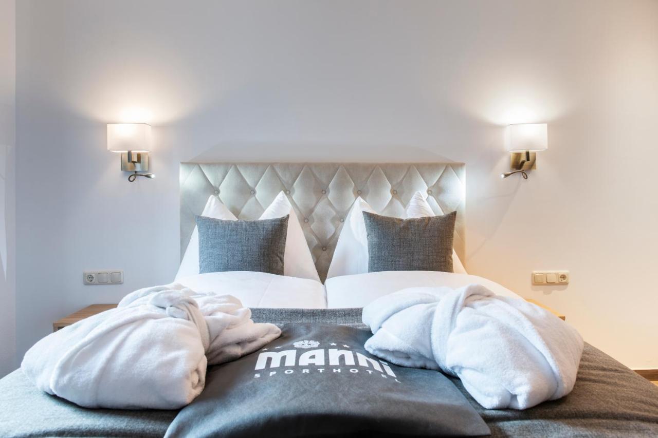 Manni Home - Rooms & Apartments Майрхофен Экстерьер фото